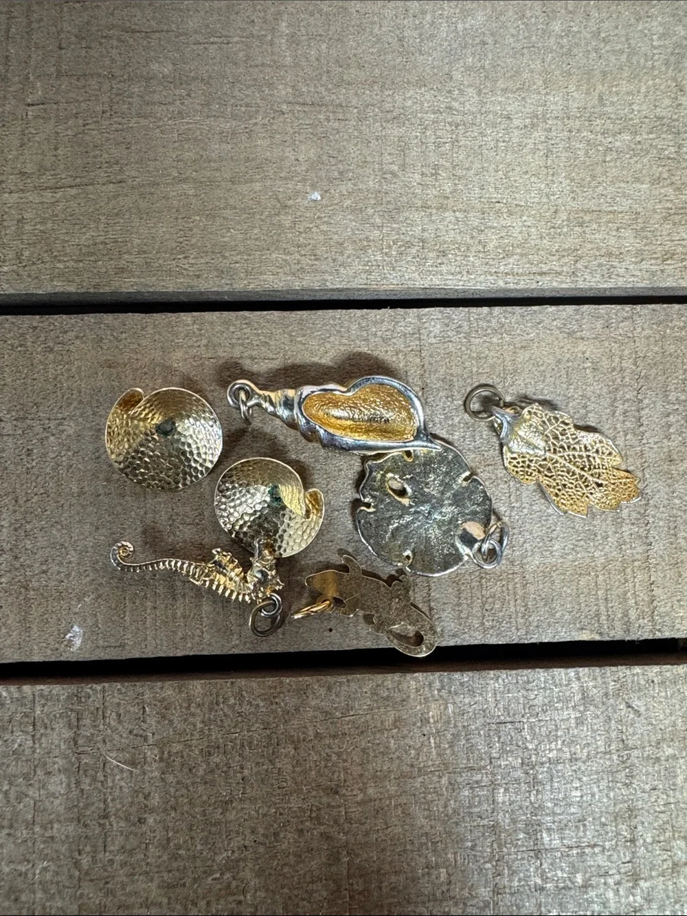 Sea ๐ Shell ๐ Charm Set - Picture 4 of 8